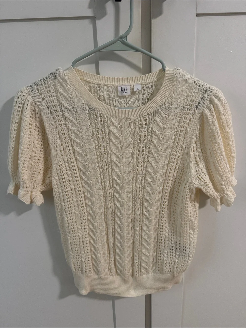 GAP kids Cream Cable-Knit Puff Sleeve Top
